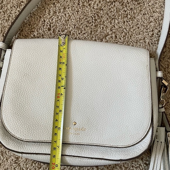 Kate Spade Crossbody purse - Picture 5 of 6